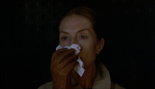 chatplin35's tweet photo. #IsabelleHuppert. La pianiste - 2001 - Michael Haneke. https://t.co/uLxuJ2oNuZ