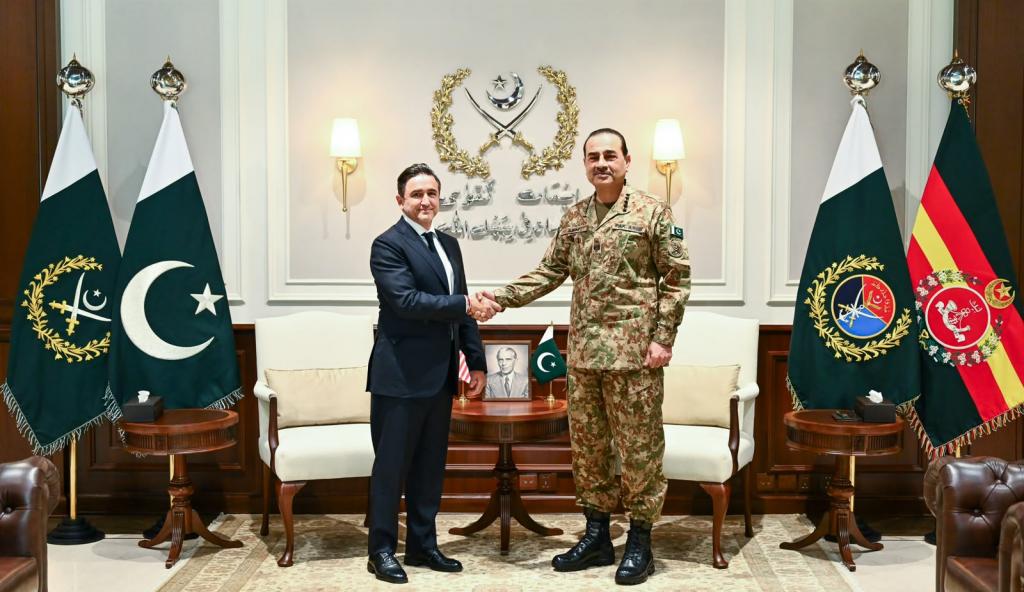 kumailsoomro's tweet photo. US drone firm Powerus has signed a MoU with the Pakistan Army that includes an ​initial drone-related order, co-founder Brett Velicovich told Reuters.

Powerus is due to merge with a company backed by two od President ​Donald Trump's sons. https://t.co/Ox9MeTJDXx