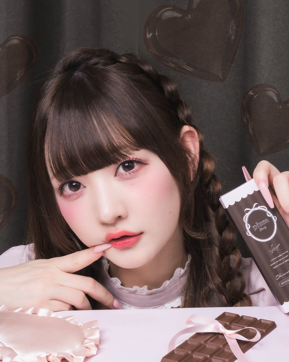 piumbeauty's tweet photo. \本日12:00~販売開始🐇❤︎/

❤︎𝐂𝐡𝐮𝐫𝐮𝐫𝐮𝐧 𝐁𝐫𝐨𝐰𝐧 / ちゅるるんブラウン

もっと甘く、もっとちゅるんと♡
瞳にふわっととろける、かわいいを仕込んだあざとブラウン。

瞳に光が入るハート水光デザイン♡

#pium #piumbeauty
#カラコン https://t.co/vCrwr8icBU