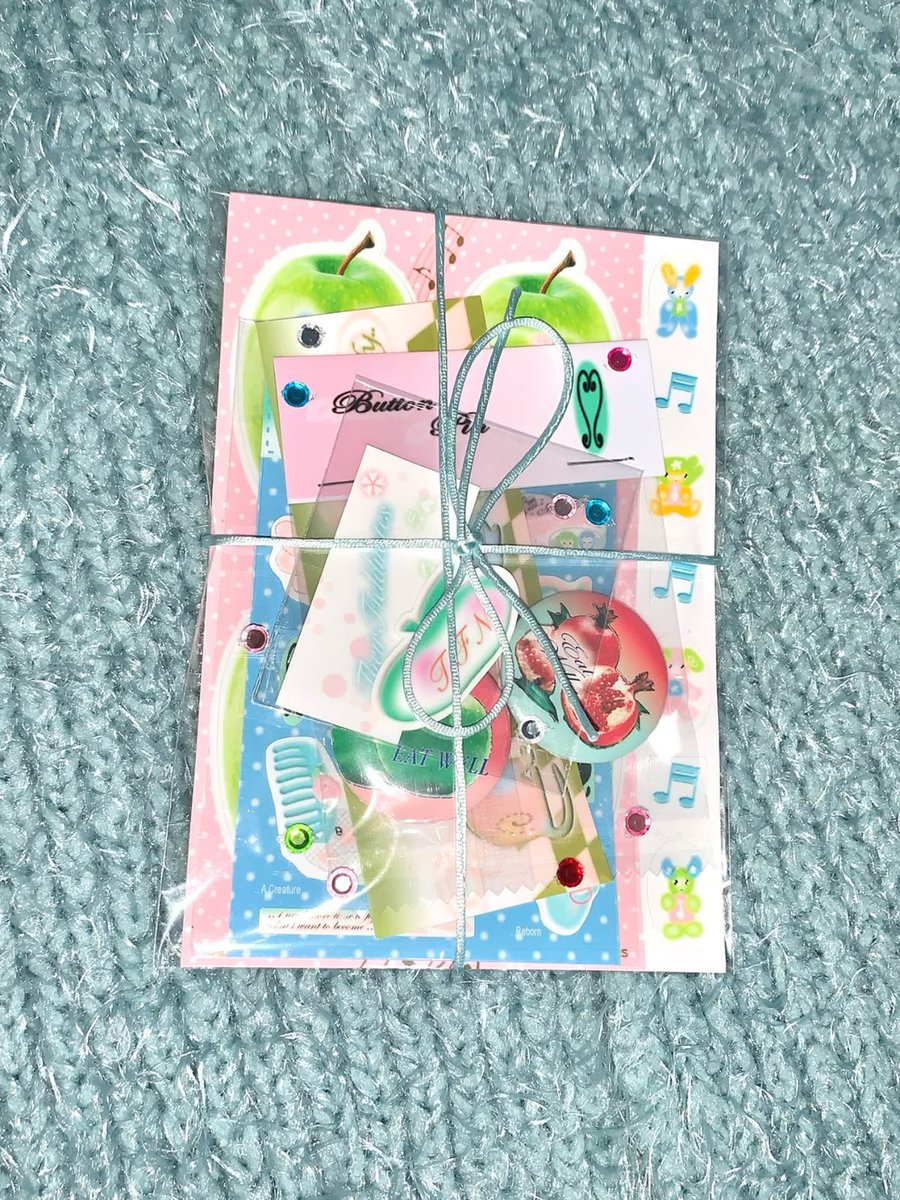 blumartine's tweet photo. planning on doing a cortis journal kit (stickers, background papers, notepad sheets) collection next !! will anyone be interested? will open to ph only for now 🪷🤍 

photos for reference only! https://t.co/E4ObaJ6tW3