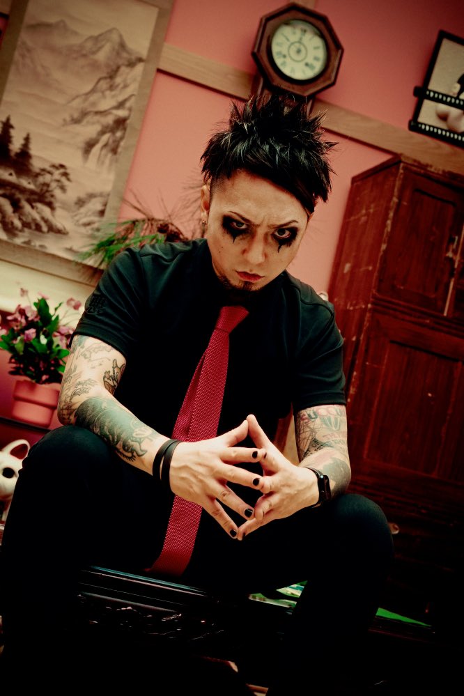 Drums_Kotaro's tweet photo. 【悪魔バンドマン】

・デーモン小暮閣下 / 聖飢魔II
・MAH / SiM
・虎太郎 / 釈迦烈リッキーブルー⬅️NEW

次世代の悪魔バンドマンは俺や https://t.co/tIfuGzMbVf
