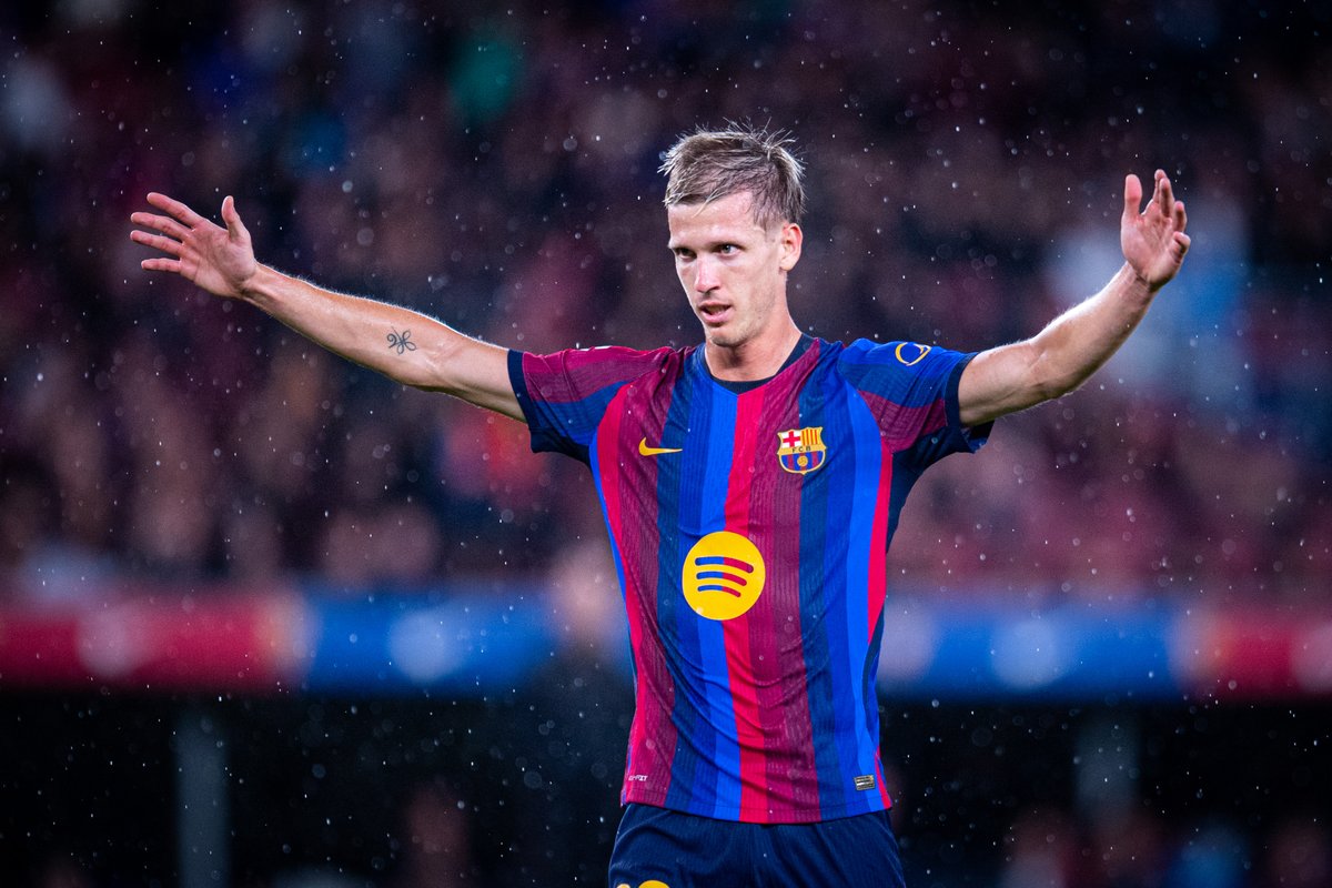 FCBarcelona's tweet photo. Every attack goes through him ✨ https://t.co/cDPiBuP3Kj