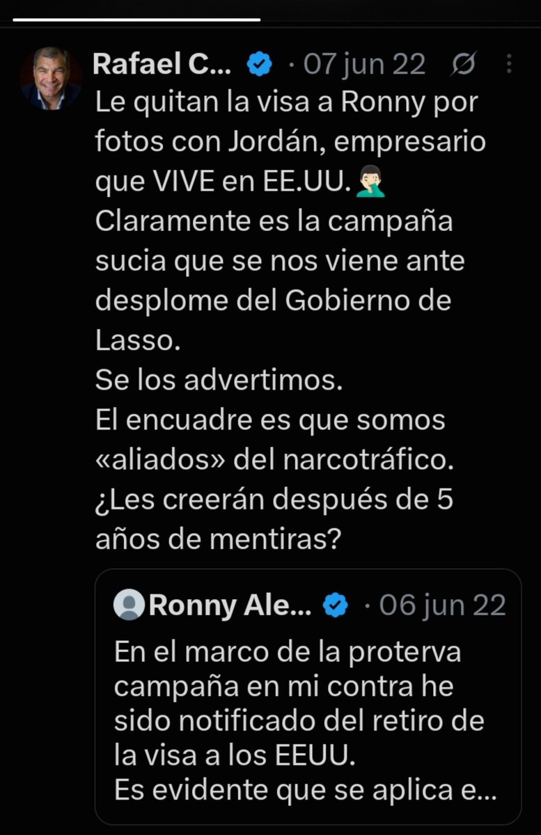 romoced's tweet photo. Cuando Rafael Correa empezó a vaciar de significado la palabra "empresario", porque ya no tenía qué vaciar: https://t.co/6wzVvk5COw