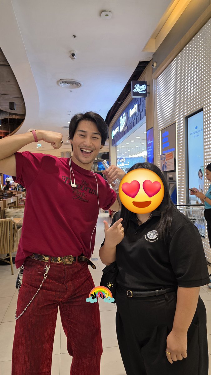 mickyjan6002's tweet photo. น้องโปฝากมาบอกทุกคนในกลุ่มว่า 

"โปยังมีชีวิตอยู่นะคั้บ ยังไม่ตาย"
 55555555555555555555555555555555555555555555555555555555555

#ApoNattawin https://t.co/LpbNliE6NV