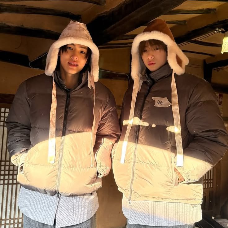 prettyyhyeon's tweet photo. eomjju the real twinz 😭 https://t.co/lAEjy0aVP0