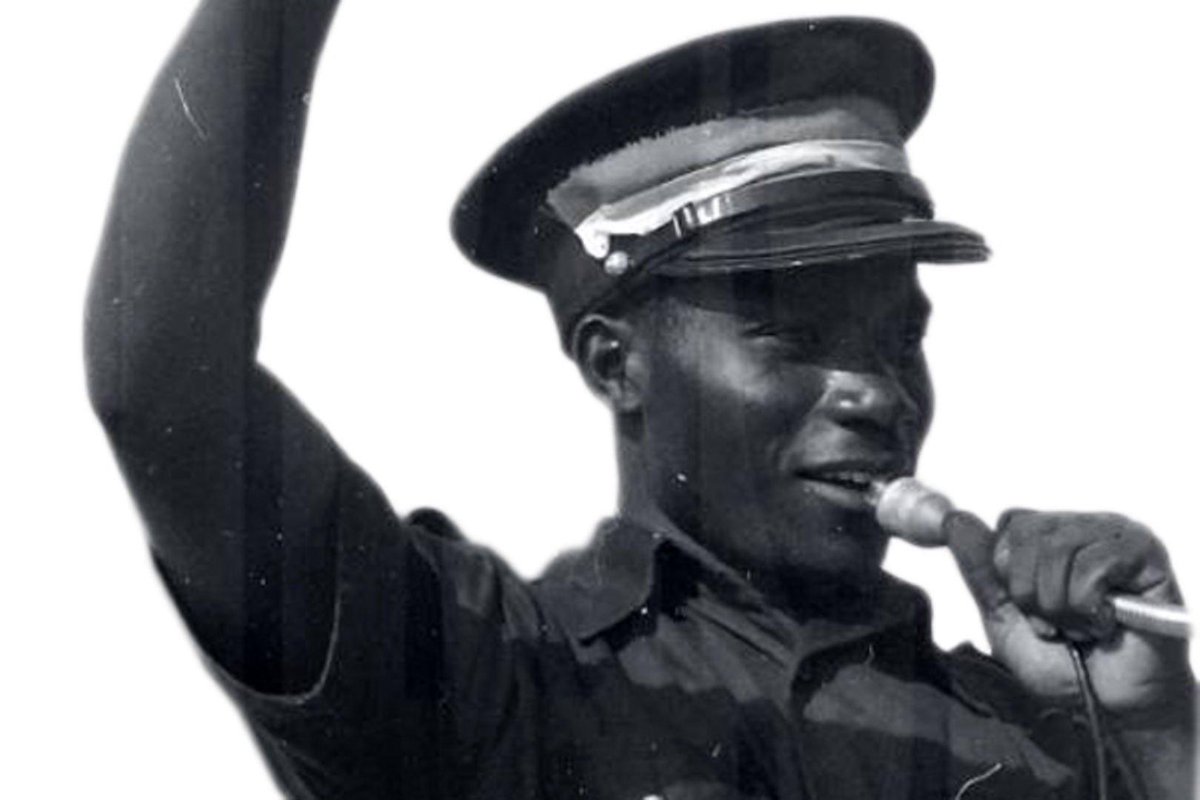 African_Pathe's tweet photo. A Ugandan labourer overthrew a Sultan.

In 1964, 26-year-old John Gideon Okello led rebels who seized Zanzibar’s radio station and weapons.

The Sultan fled.

Months later, Okello was expelled by the government he helped create.

He disappeared years later. https://t.co/L18Cquj0Z5