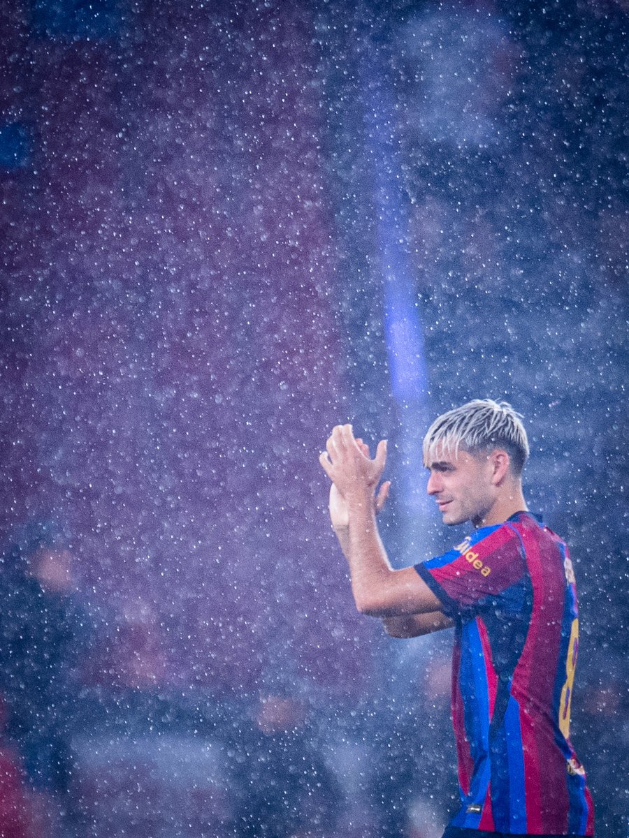 FCBarcelona's tweet photo. Not even the rain can stop him. 🌧️ https://t.co/KUsdPIOcME