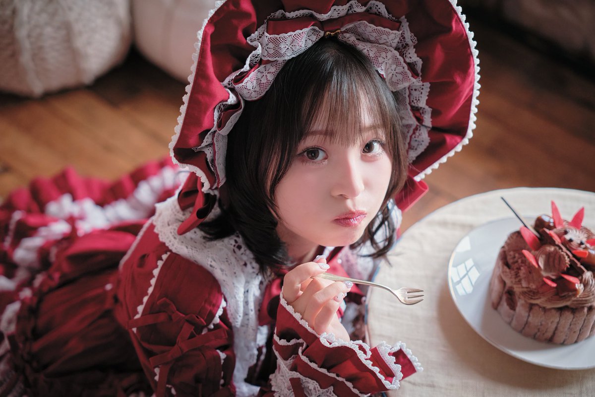 VOICEChannel4's tweet photo. 🎂 #櫻井陽菜 さん、お誕生日おめでとうございます！

レベルアップした一年が、素敵な毎日になりますように✨

先日の #VOICEスタイル VOL.7の撮影では、ひと足先にお祝いさせていただきました🎉

#ボイスタ https://t.co/4r5XvBVnmd