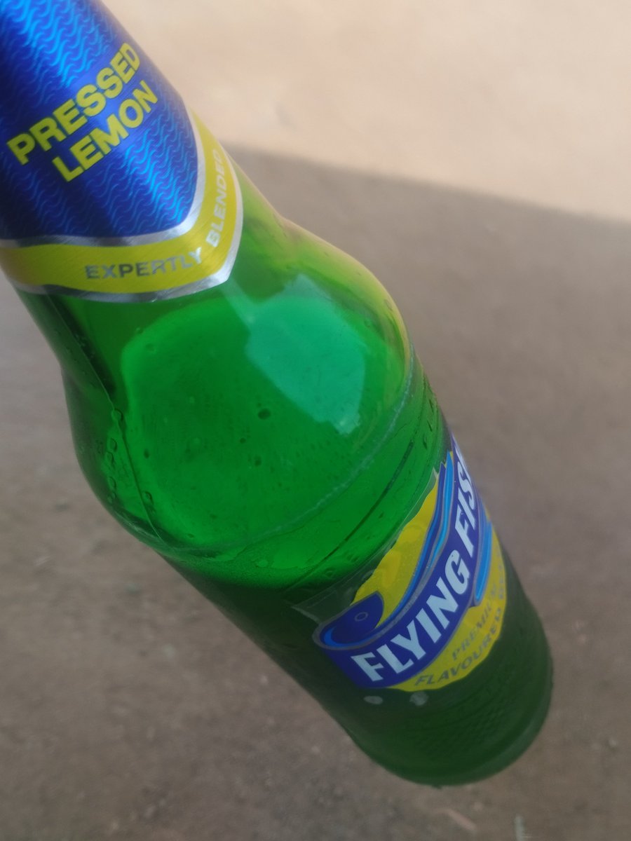 THEDONNN762's tweet photo. @makgotso_baloyi @ChrisExcel102 Chris get me one please 🫠 https://t.co/NlfUdkdiov