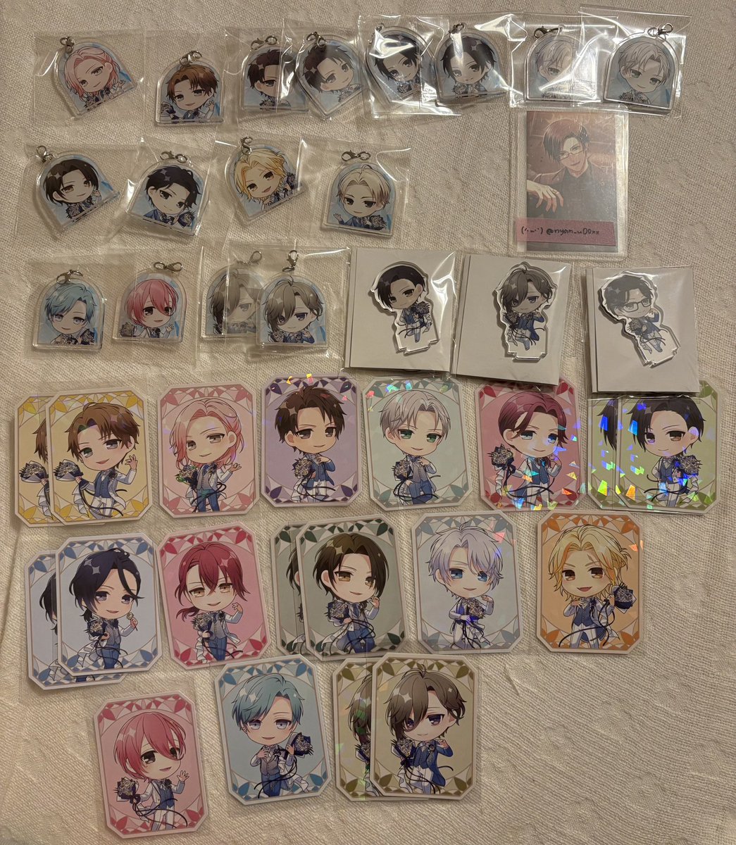 nyan_uO0xx's tweet photo. 【交換】 スタマイ 10周年 後半 アクチャ ホロカ アクリルリング アクスタ 缶バッジ クリカ 特典

譲）青山 今大路 夏目 関 渡部 由井 荒木田
朝霧 服部 菅野 桧山 神楽 大谷 誠 カナメ 桐嶋 九条 宮瀬 新堂 可愛 瀬尾 日向 宝生

求）早乙女or定価

都内手渡し又は郵送

お気軽にお声がけ下さい！ https://t.co/SCChBCciLX