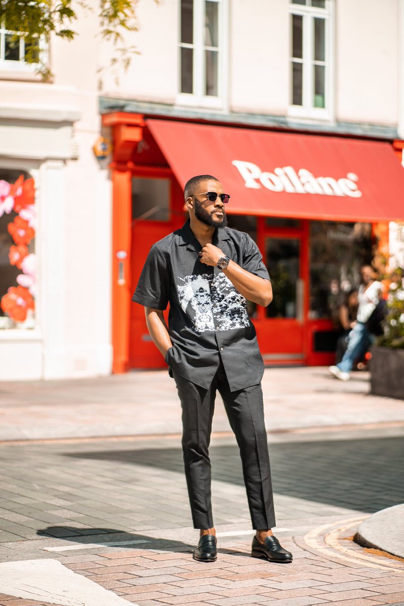 CalvinzCouture's tweet photo. Sometimes, you don’t need too much. Just the right fabric, the right cut, the right finishing—and a designer who understands your vision.
That’s where we come in. 😉
Outfit: @CalvinzCouture
Model: @Chanyi29_
#CalvinzCouture #BestStitches #FashionDesigner https://t.co/AOU8zW8eD1