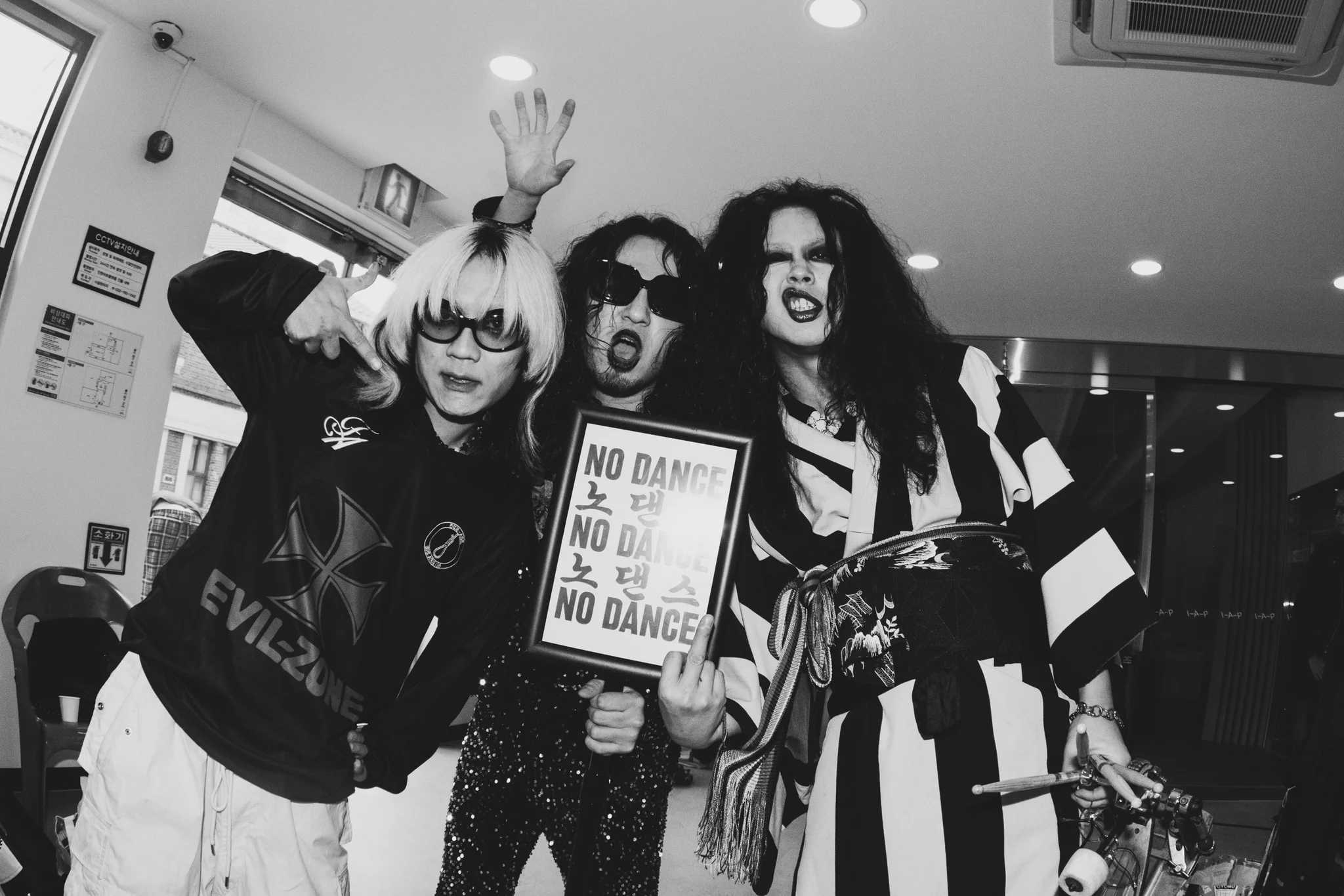 首振りDolls on X: 