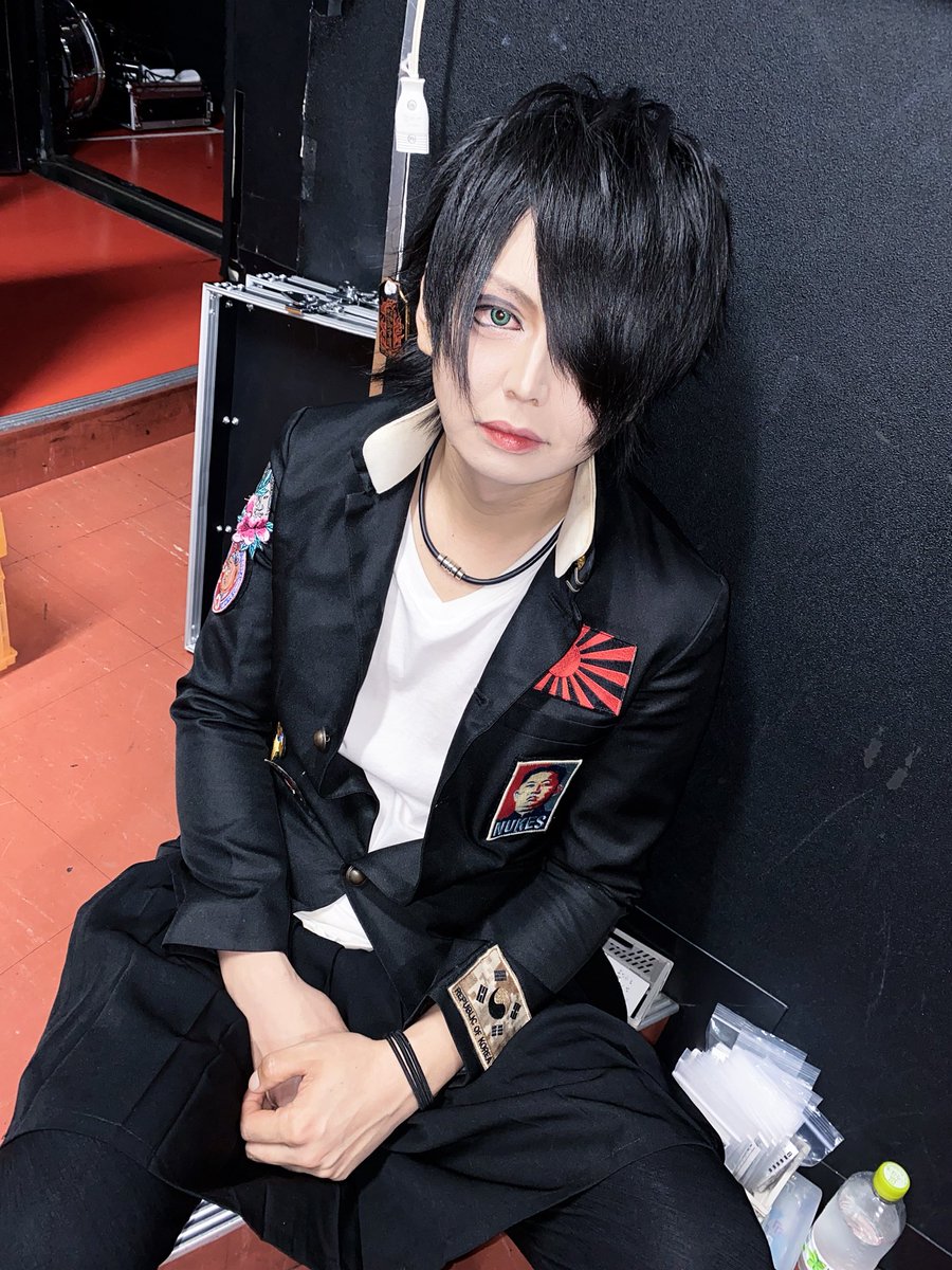senketsu_maruko's tweet photo. 俺シャーマンなんだけど
正確にいうとシャマーンね
クリル系だったかな？ふふ https://t.co/nxwcZdCRcu