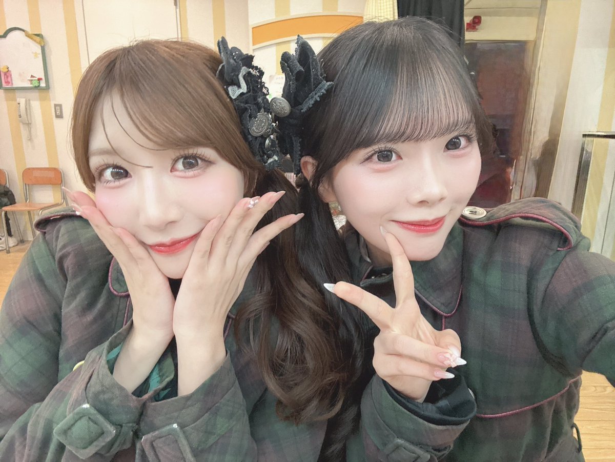 ske48_sakura's tweet photo. #制服の芽 公演ありがとうございました！ままとおそろいサイドポニーできてうれしい🎵=⦁ ·̫ ⦁= https://t.co/PctjnE9wzp