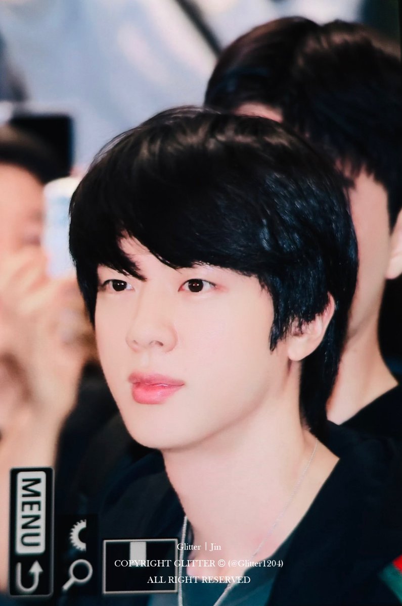 Glitter1204's tweet photo. 260917 ICN pre

이뿌니 비행 화이팅💪🏻

#JIN #김석진 #SEOKJIN #방탄소년단진

@BTS_twt https://t.co/rb1GmiEi0g