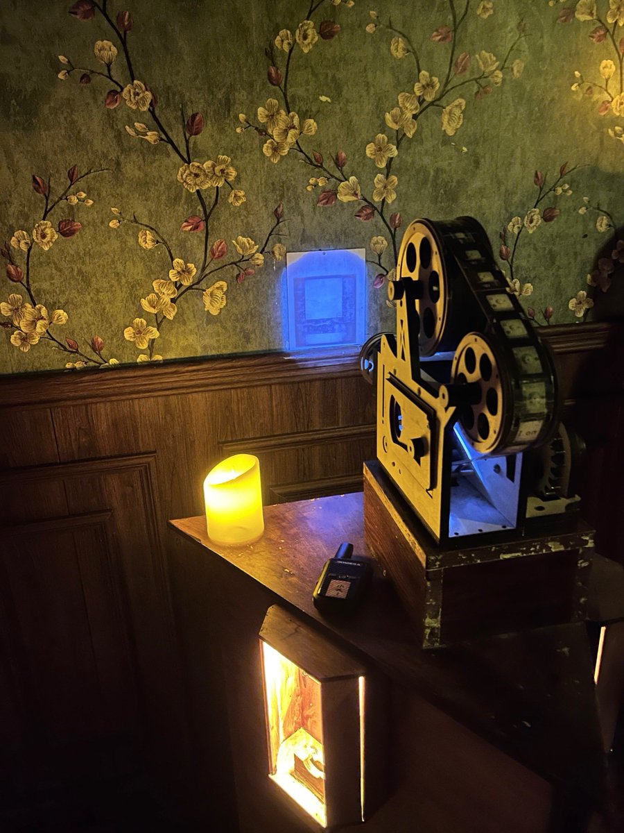 aerss591076's tweet photo. [Locked room, glowing clues, and a countdown beeping  Will you escape in 60 mins Test your wits now! #EscapeGame]， https://t.co/gaDarjdiYx