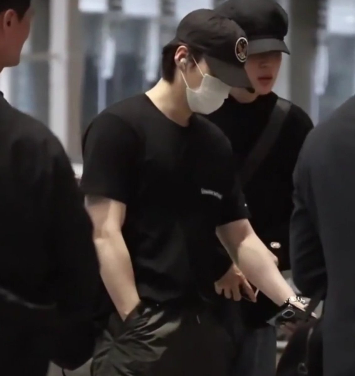 _suga_loveme's tweet photo. https://t.co/9sOkjBPuml
