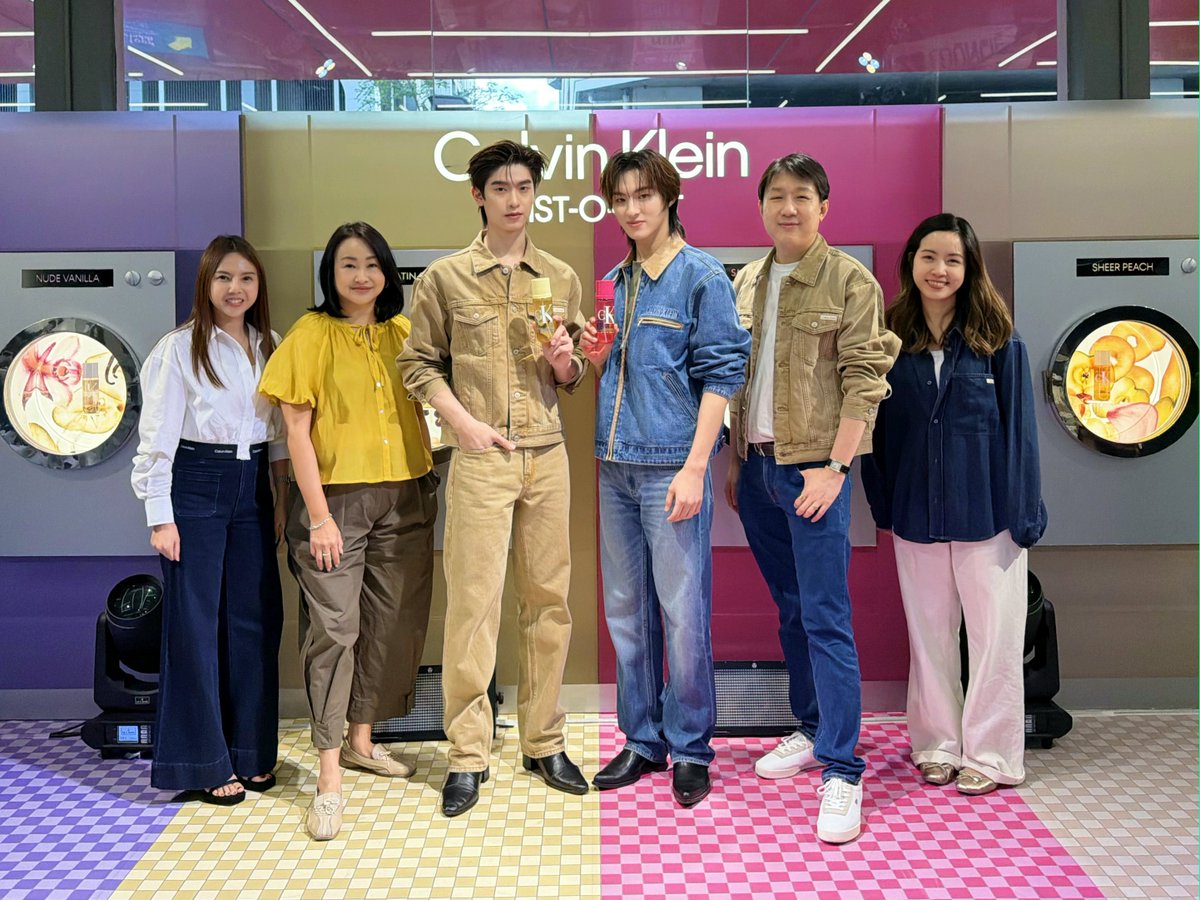 DomundiTV's tweet photo. ขอขอบคุณ “Calvin Klein” และ @TheBeautrium ที่ให้เกียรติ “โทมัส” @tthomastc และ “ก้อง” @kongjiro_ ได้มาร่วมกิจกรรมงานในวันนี้นะคะ 🥰

ขอขอบคุณแฟน ๆ ทุกคนที่มาเจอกัน รวมถึงแฟน ๆ ที่ส่งกำลังใจมาให้ทั้งสองคนด้วยนะคะ 🫶🏻✨️

#CKMistsxThomasKong
#CalvinKleinFragrances #CKMists https://t.co/hOqTBQAUf6