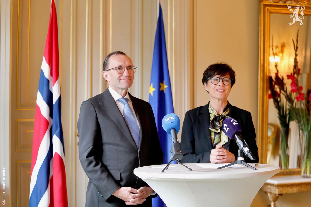 NorwayEU's tweet photo. Norway announces NOK 1 billion (€93 million) in funding through the EU’s Ukraine Facility as EU Commissioner @MartaKosEU visits Oslo 🇳🇴🇪🇺🇺🇦

@EspenBarthEide says that the support will help Ukraine maintain critical services, advance reforms, and continue its path towards EU membership.