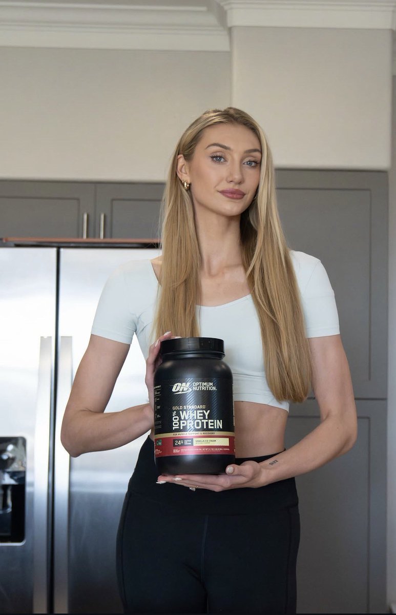 LivvyDunneR's tweet photo. I am so lucky not only is my fiance so damn sexy, she's one of the nicest people I've met, so caring, do genuine 😍😍🥰
@CBrink22RP https://t.co/ZPNiLgJRKX