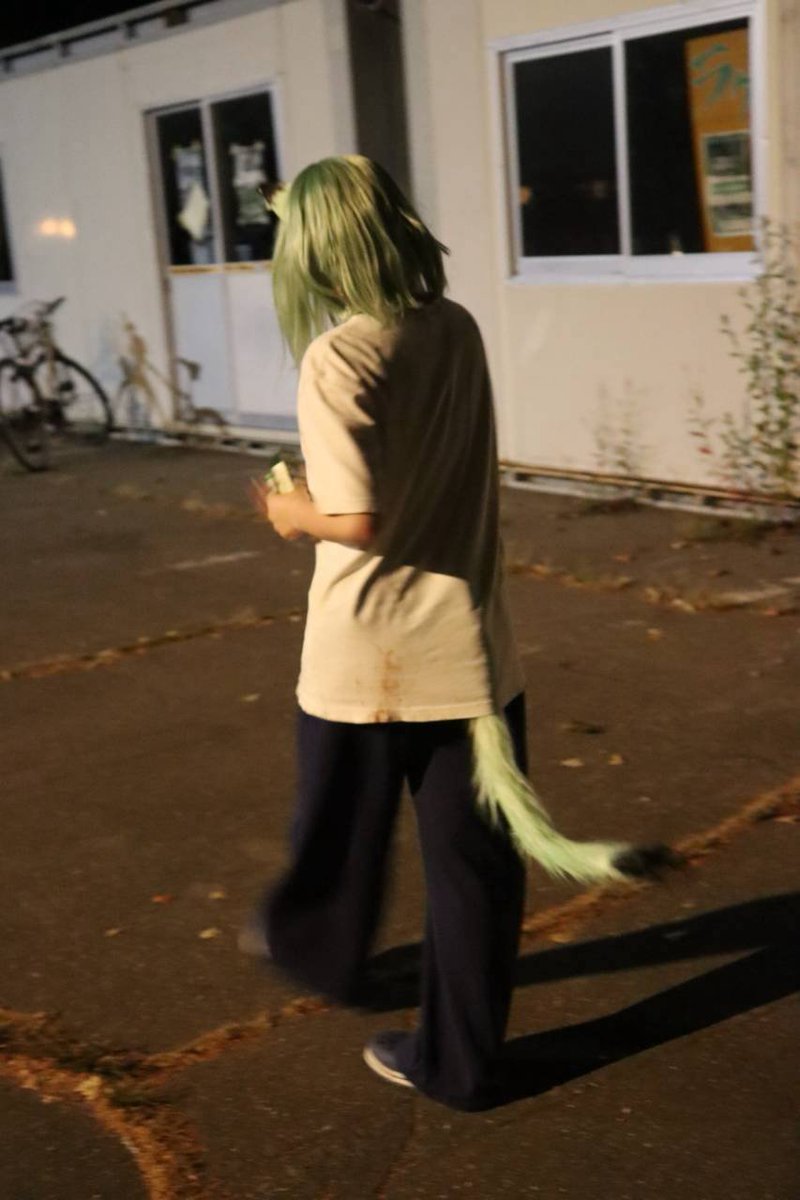 l7r81w's tweet photo. ⚠️コスプレ/cosplay⚠️
ヤニねこ
サツコスのリハーサルやりました！

📷️＠salsalsally44

「タバコうめーにゃ」 https://t.co/u9xkXcPLzN