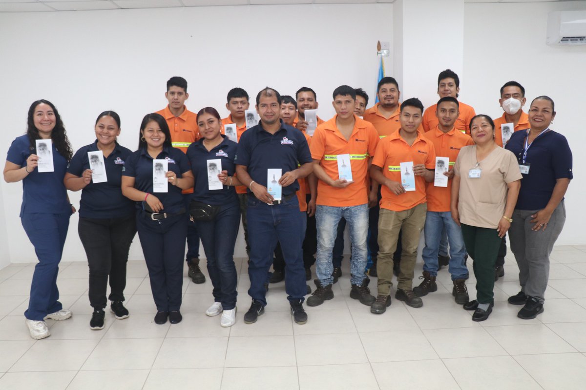 IGSS_gt's tweet photo. 💉🏢🩺 #JornadaDeVacunación | El Hospital de #Mazatenango del #IGSS realizó una jornada de vacunación contra #TDAP para 26 colaboradores de DINANT Guatemala, acompañada de orientación sobre inmunización y bienestar laboral.🛡️🦠
#UnIGSSMásCercaDeTi https://t.co/LCmaQ4ORks