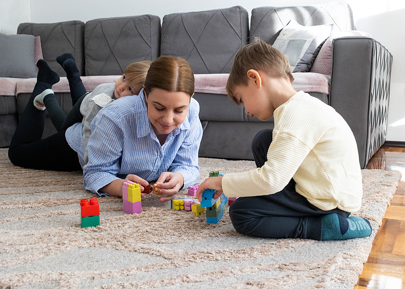 alinb339804's tweet photo. Building with blocks + silly dance parties + messy snack time = the best kind of Saturday with my favorite mini human https://t.co/EfKoQXEEFl