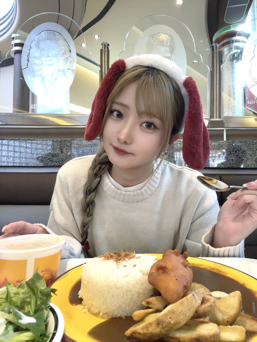 miao_haruko's tweet photo. またこの季節が来ました。
ユニバクロミライブ！！私のヲタ活が始まります💜🖤
アイドル休み期間には、月6ユニバ達成したんですが、今まずはいつ行く？いけるのか？問題🕑 https://t.co/pNQAdYDtjN