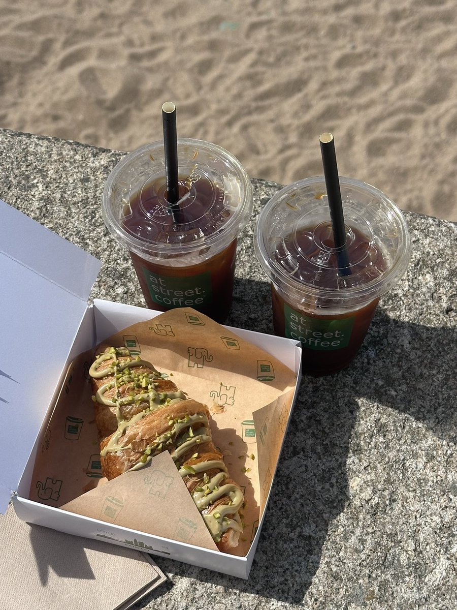 nurkaffeeis's tweet photo. 아아 못 잃는 한국인 🗿 https://t.co/6hznMOhXYR