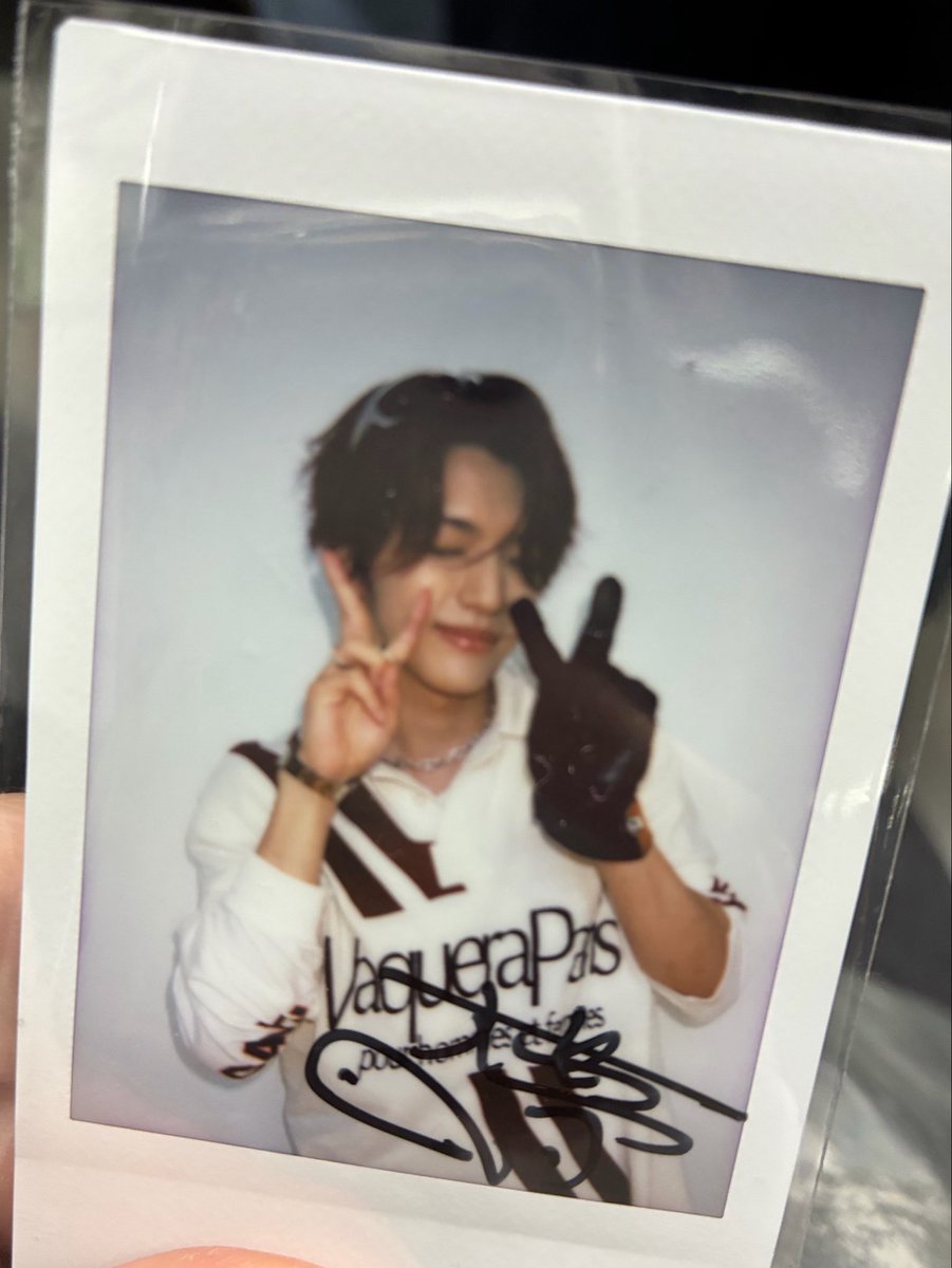 0ctotak0's tweet photo. 𝟐𝟎𝟐𝟔 𝑰𝑵𝑰 𝟓𝑻𝑯 𝑨𝑵𝑵𝑰𝑽𝑬𝑹𝑺𝑨𝑹𝒀 𝑫𝑶𝑴𝑬 𝑻𝑶𝑼𝑹 
[𝑪𝑰𝑻𝒀 𝑶𝑭 𝑳𝑰𝑮𝑯𝑻𝑺] 最大の思い出
大夢くんのサイン入りチェキを獲得 https://t.co/GSA54NrCDF