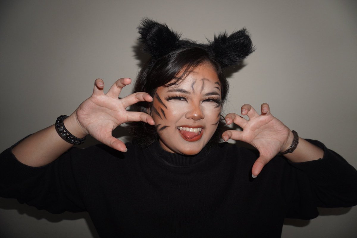 ricomyeow's tweet photo. my animal makeup looks from most recent, rawr ૮ ˙Ⱉ˙ ა #imafurry
funfact !! for the second tiger look, i went to uni like that for a presentation and kept it the whole day (even during a speaking test) https://t.co/3YXysMOsBJ