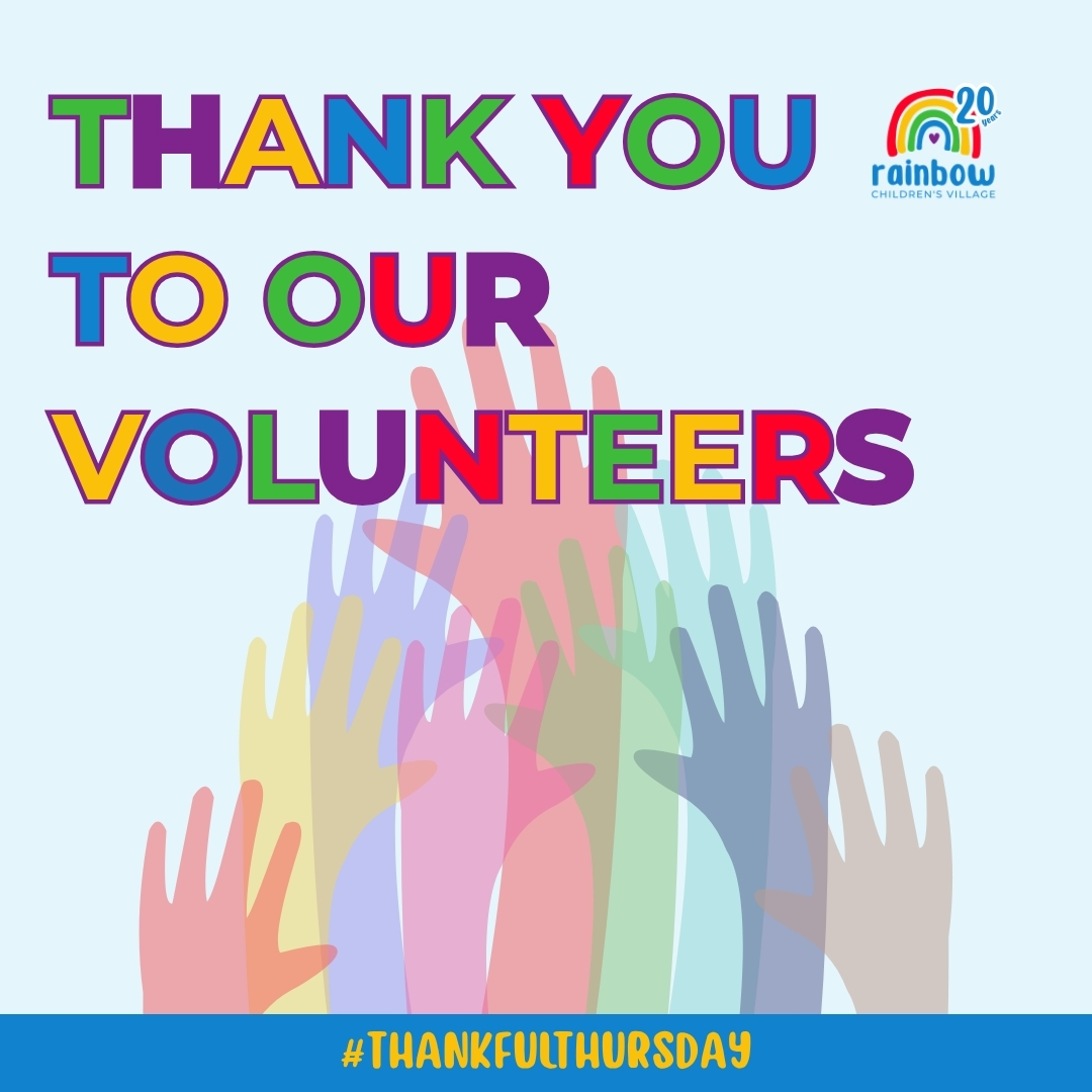 RainbowCV1's tweet photo. 💛 Thankful Thursday 💛Thank you to our volunteers! Join us to make a difference at Rainbow Children's Village. 🌈❤️ 👉 Sign up here: https://t.co/5O8kqzYo9c #VolunteerWithUs #RainbowChildrensVillage #GiveBack #Volunteering #ThankfulThursday #Volunteers https://t.co/9xr4zGJVci