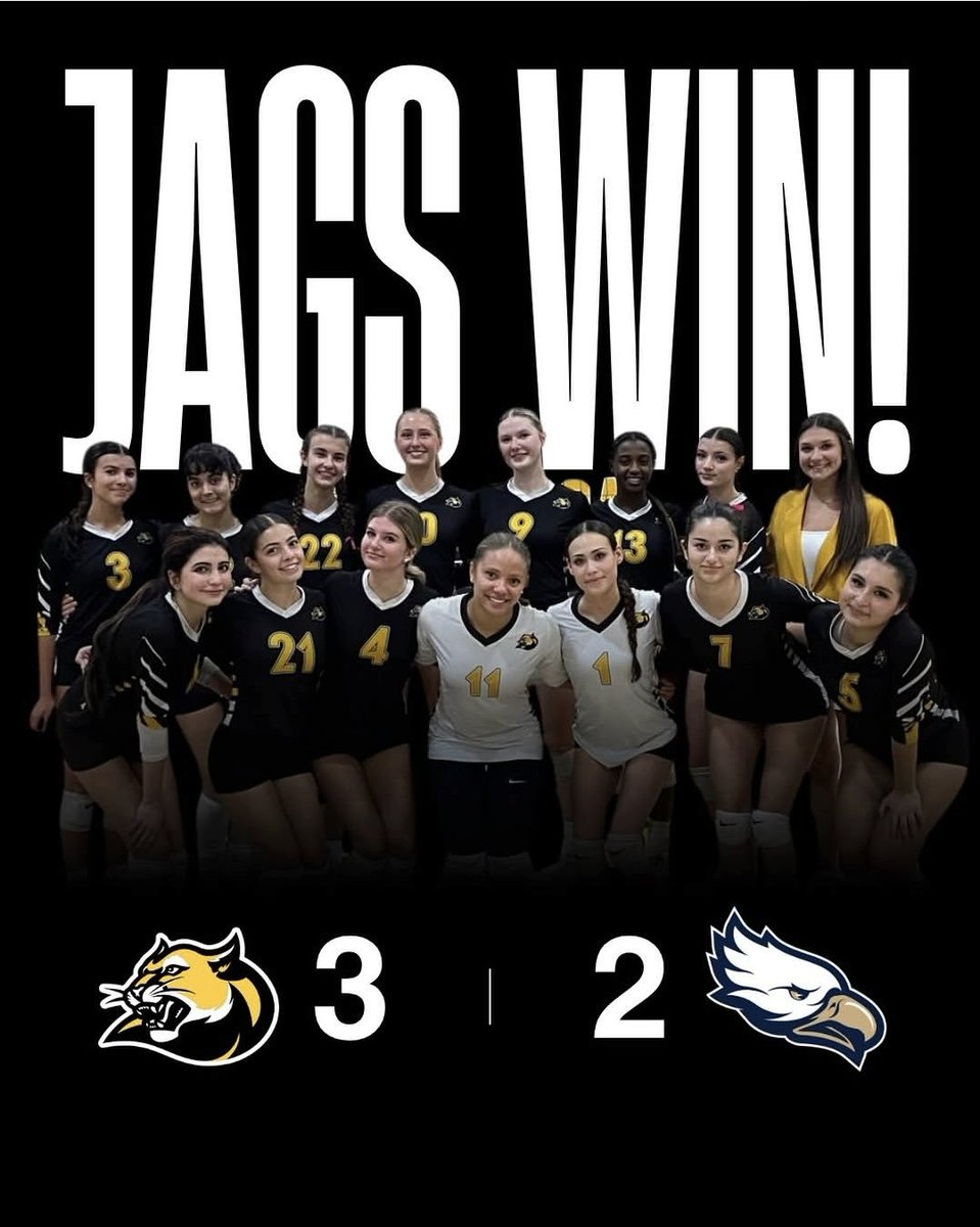 DreyfoosGirlsVB's tweet photo. Big win last night by the Lady Jaguars! Another home game tonight against Palm Beach Central. Come out and make some noise! @DSOA_Official @DSOA_Athletics #dreyfoosmagic https://t.co/ZfaGlQW7Ck
