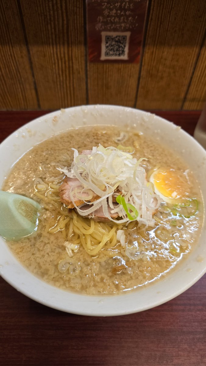 __PRiNCExx's tweet photo. 関越ラーメン 仙龍
埼玉県所沢市亀ケ谷137-1

★ラーメン(硬め+こってり) 
└中盛

#関越ラーメン仙龍
#ラーメン #拉麺 #ラーメンインスタグラム #麺スタグラム #麺活 #麺テロ #ラーメン部 #ラーメンパトロール #まんまニンニク #ラーメン好きな人と繋がりたい https://t.co/FqGDkN7mnh