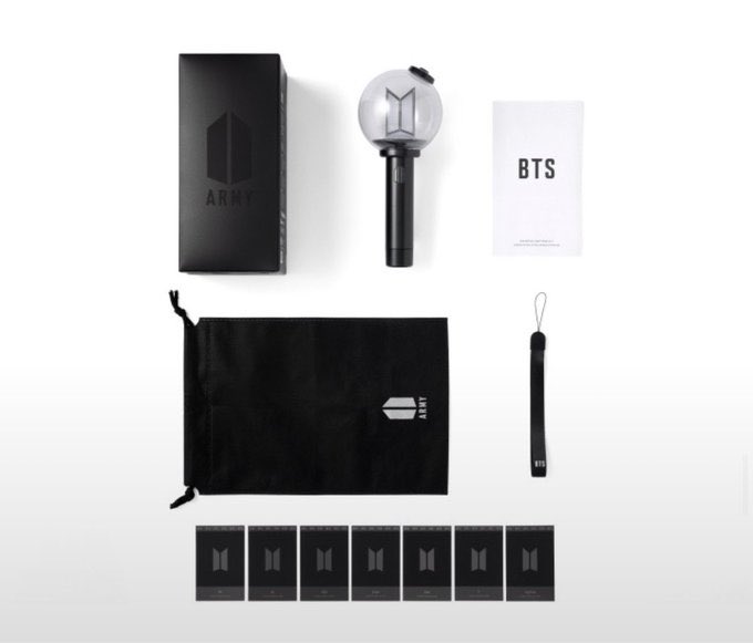 imagicshop_p's tweet photo. 💜 BTS Official Light Stick V.4 💜
แท่งไฟบังทัน V.4 พร้อมส่ง

♡ รอบ japan 🇯🇵 
♡ 1890฿  
♡ รับผ่อน ส่งของทุกวัน

🐰 สอบถามเพิ่มเติม DM / เมนชั่นได้เลยค่ะ

#ตลาดนัดBTS #ตลาดนัดบังทัน 
#BTS_WORLDTOUR_BANGKOK https://t.co/7JCwRTOOdH