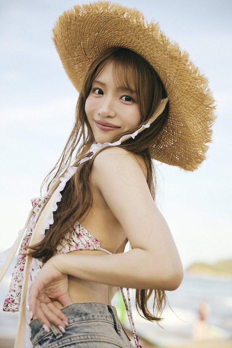 AKB48_staff's tweet photo. 📢11月26日(木)
#平田侑希1st写真集 発売決定👒🐚
￣V￣￣￣￣￣￣￣￣￣￣￣￣￣￣

撮影地はオーストラリア・シドニー🇦🇺
キュートな姿から大人っぽい表情まで
平田侑希の魅力をたっぷり収録🫶🏻⊹⋆⸝⸝
水着やランジェリーにも初挑戦👙

ぜ ひ❕チェックしてね🫧
▶︎ https://t.co/7G6832ysrn

写真集公式X @yuki1stbook も
ぜひフォローしてください♡ʾʾ

#平田侑希 @yuki_hirata0903