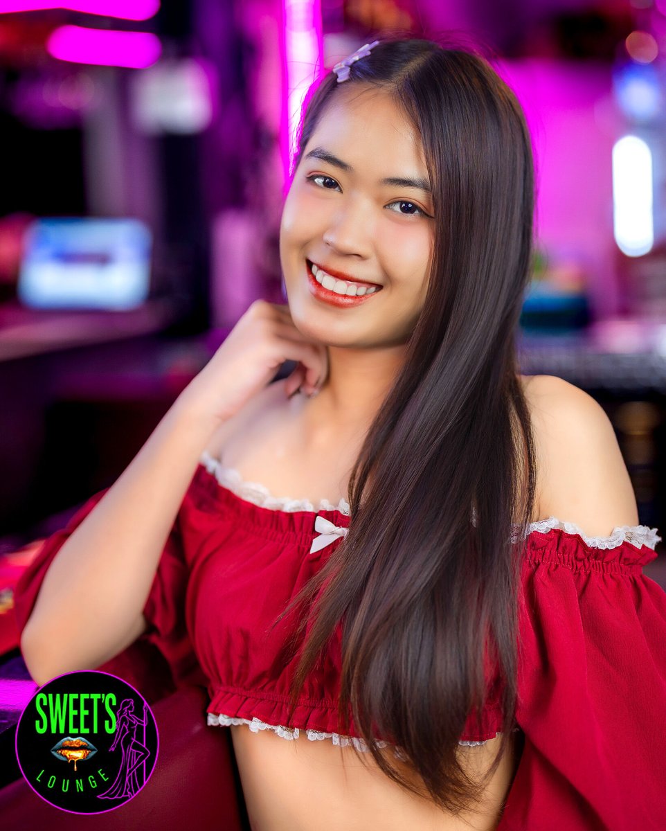 Sweets_Pattaya's tweet photo. Cute? Beautiful? Sexy? All 3? How would you describe these @Sweets_Pattaya hunnies? 

👇🏻 Connect with us in comments https://t.co/RaABQk7iHZ
