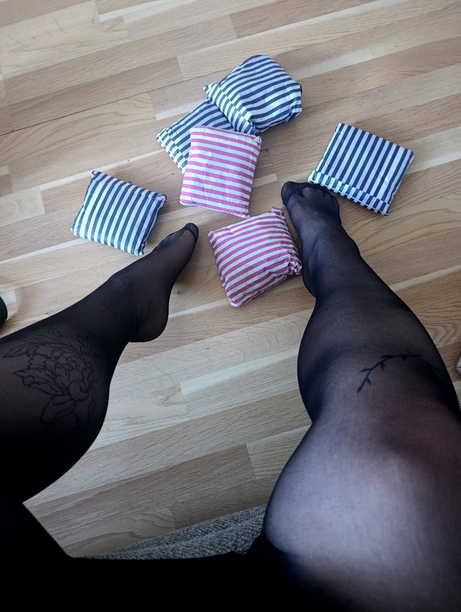 princeznavik's tweet photo. My new tights arrived today from one of my good boys. 
Looks like someone knows how to make me happy 😏

• findom femdom goddess tights nylon feet paypig cashpig humanatm fincuck moneyslave finanční otrok • https://t.co/GJd1TmHNTa
