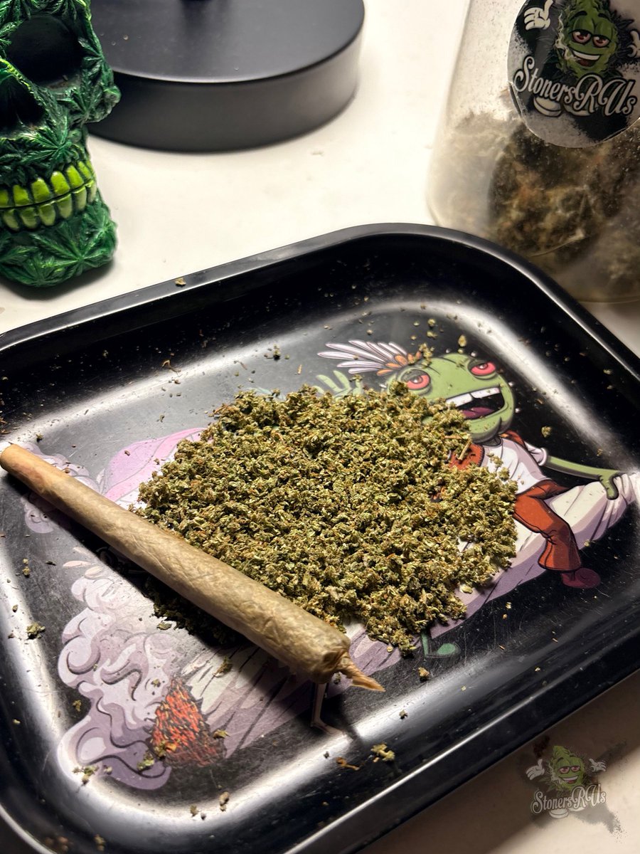 _StonersRUs_ tweet picture