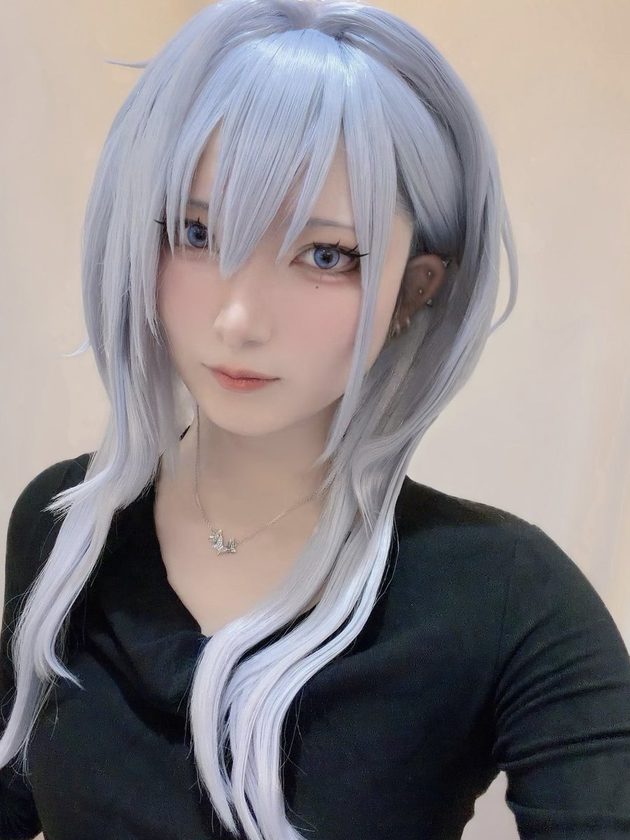 BF_kaya's tweet photo. cosplay
灰宮先輩メイク練習した時の🐺 https://t.co/O7NkQEq1Ib