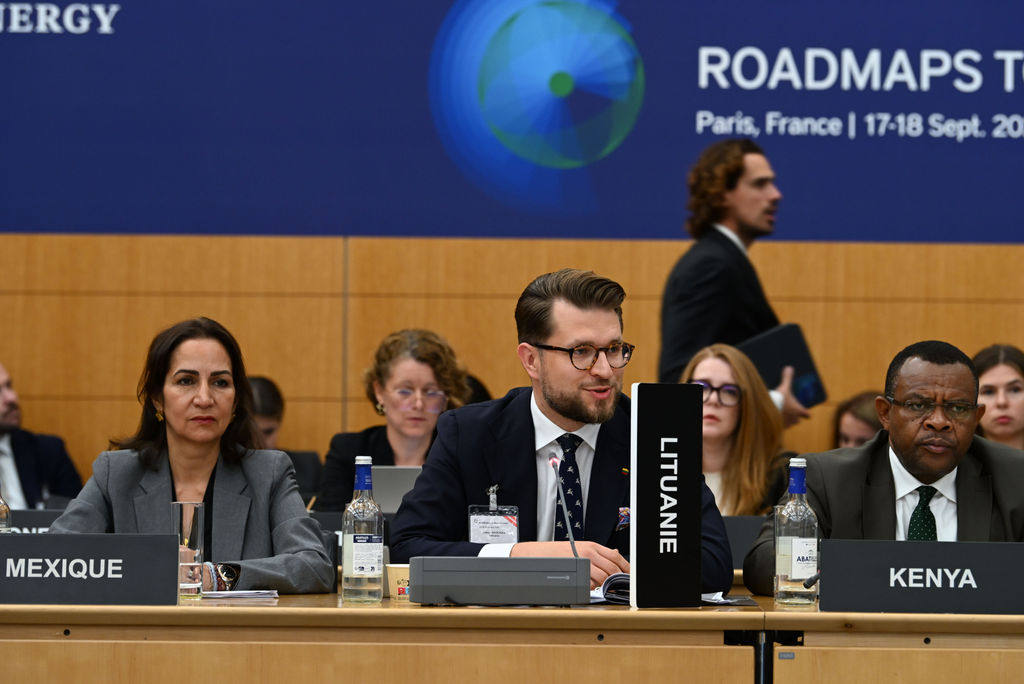 OECD_NEA's tweet photo. In the first plenary session, #RoadmapsToNewNuclear 2026 participants examined policy, market and institutional conditions required to enable the deployment of new nuclear projects at scale. 🔌 https://t.co/CUUGVhCrnD