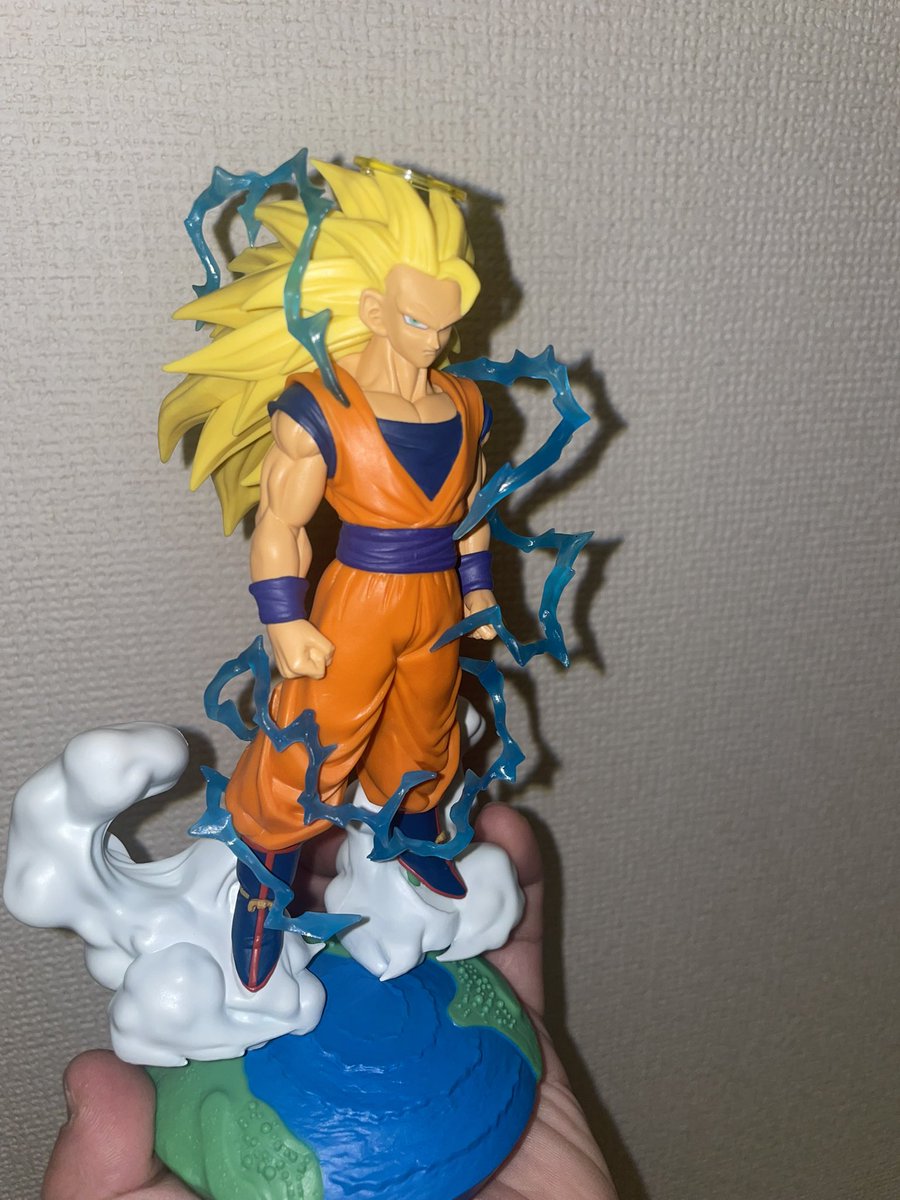 0wataru0's tweet photo. スーパーサイヤ人3って結構好きだったのにフィギュア持ってなかったからゲット！！
カッコいい👍 https://t.co/TDnS9DqAAx