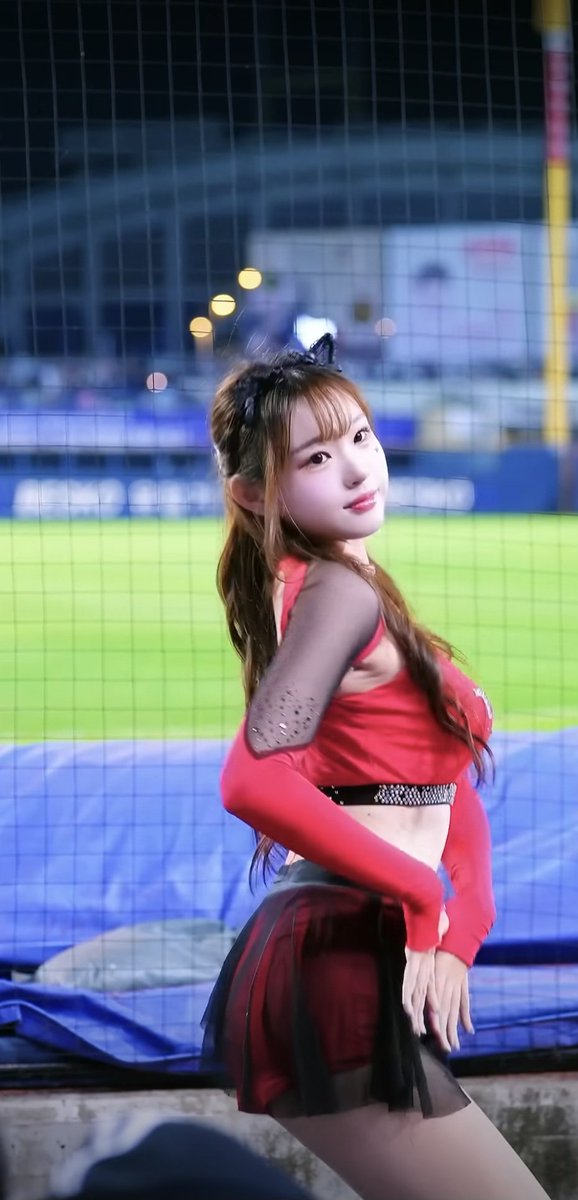 dddrjme's tweet photo. 신서윤 치어리더 https://t.co/11JXQnJ8N0