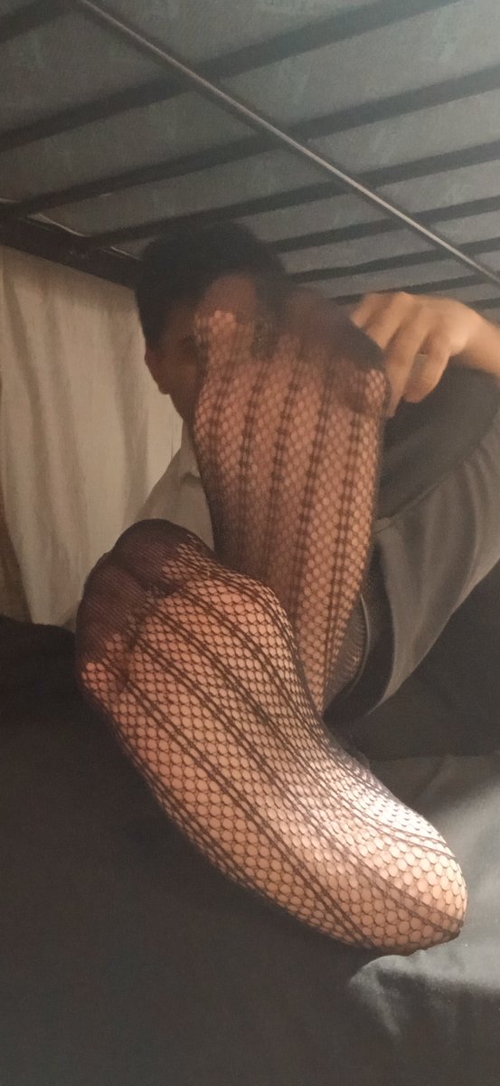 Alexspac28's tweet photo. #feetfetısh Buenas 👣👣👣👣🥴🥴🥴😝👣 https://t.co/1pSNQUFIFV