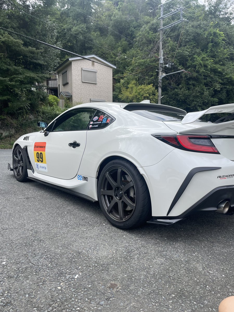 Fulltech_jp_86's tweet photo. ▼リアバンパーフィン▼
バンパーのプレスラインに沿って美しいラインが生まれます。
バンパーにダクトあけるもよし、カスタム幅の広い商品です。 https://t.co/cnp0LflM1C