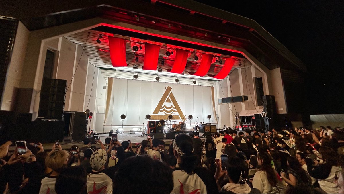 future_faraway's tweet photo. セトリ良すぎて感謝感激大涙 https://t.co/N9jyXiBdqZ