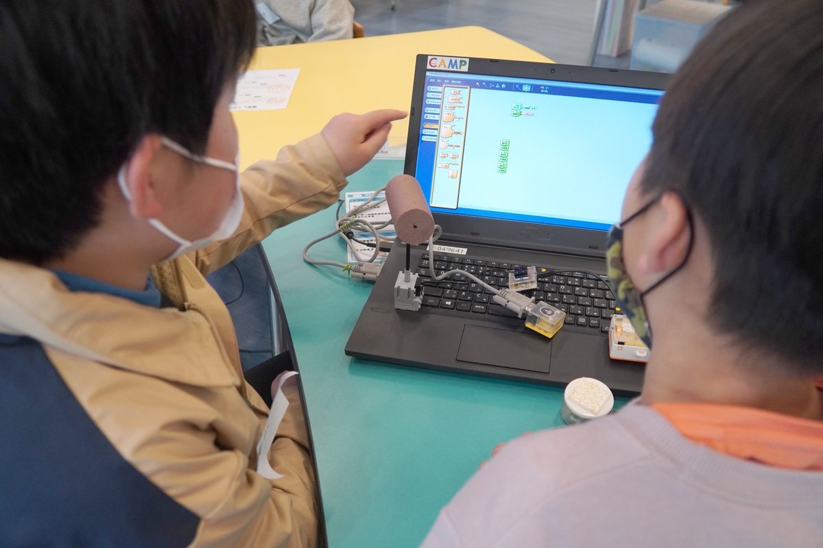 CAMPworkshop's tweet photo. \\参加者募集中📢//

ＣＡＭＰクリケットワークショップ@ 松本市勤労者福祉センター(松本市)
https://t.co/FFuwsxQdVA

10/11(日) 13:00～16:30
小1～小6対象

小さなコンピューター「ピコクリケット」と身の回りにある素材、みんなのアイディアを組み合わせてプログラミングで動く作品をつくろう！ https://t.co/IsYo5xltpt