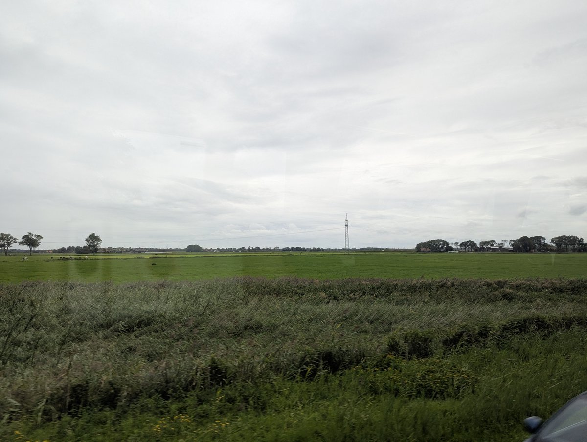 OldGuyWanders's tweet photo. According to our tour guide, the population of the Netherlands is very dense. https://t.co/uh6bwImp7X
