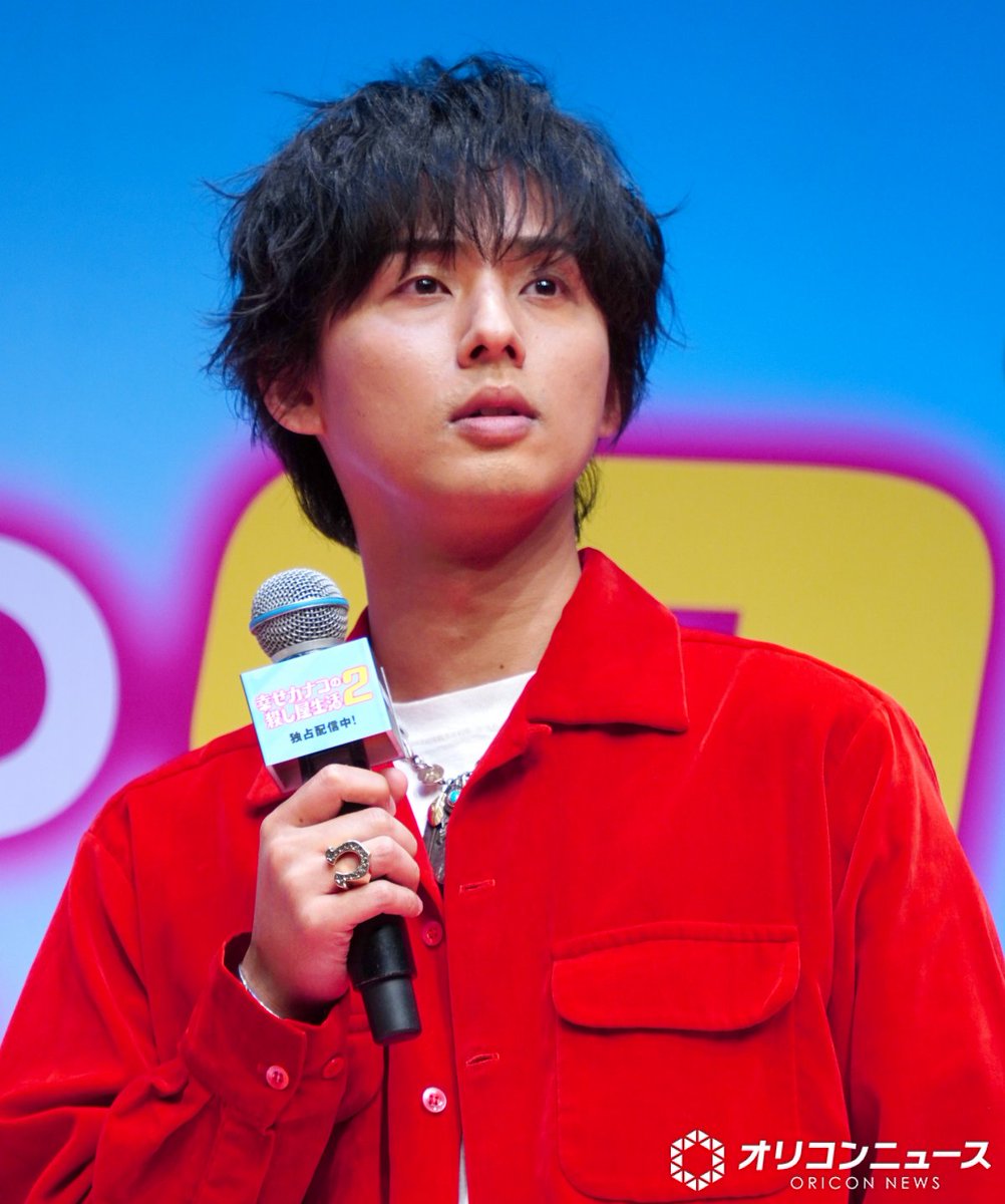 oricon's tweet photo. Kis-My-Ft2・藤ヶ谷太輔
こっそり“決め顔”連発✨️
⠀
改めて求められるも照れ隠せず
「やるといったらできない」💦
https://t.co/hegpCNsCcL https://t.co/punJ0Qysw5