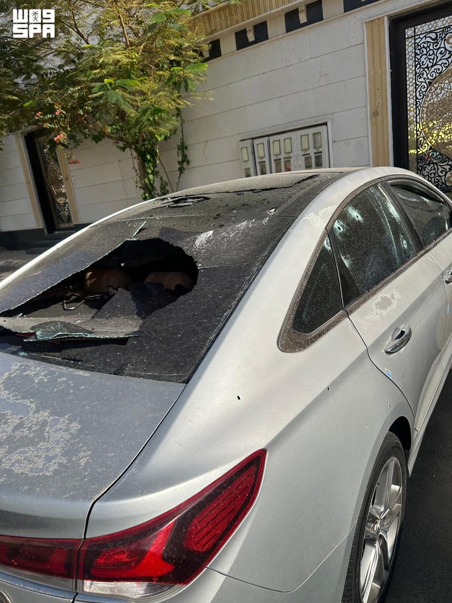 SPAregions's tweet photo. الدفاع المدني: سقوط شظايا إثر اعتراض طائرة مسيّرة في محافظة الطائف نتج عنها حالة وفاة وإصابتان وأضرار مادية في عدد من المباني والمركبات.
https://t.co/Hvm97whwUB
#واس https://t.co/d8v3QjghLk